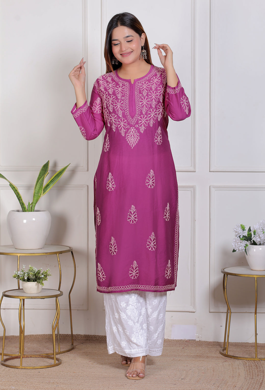 MAHEK CHANDERI CHIKANKARI KURTI