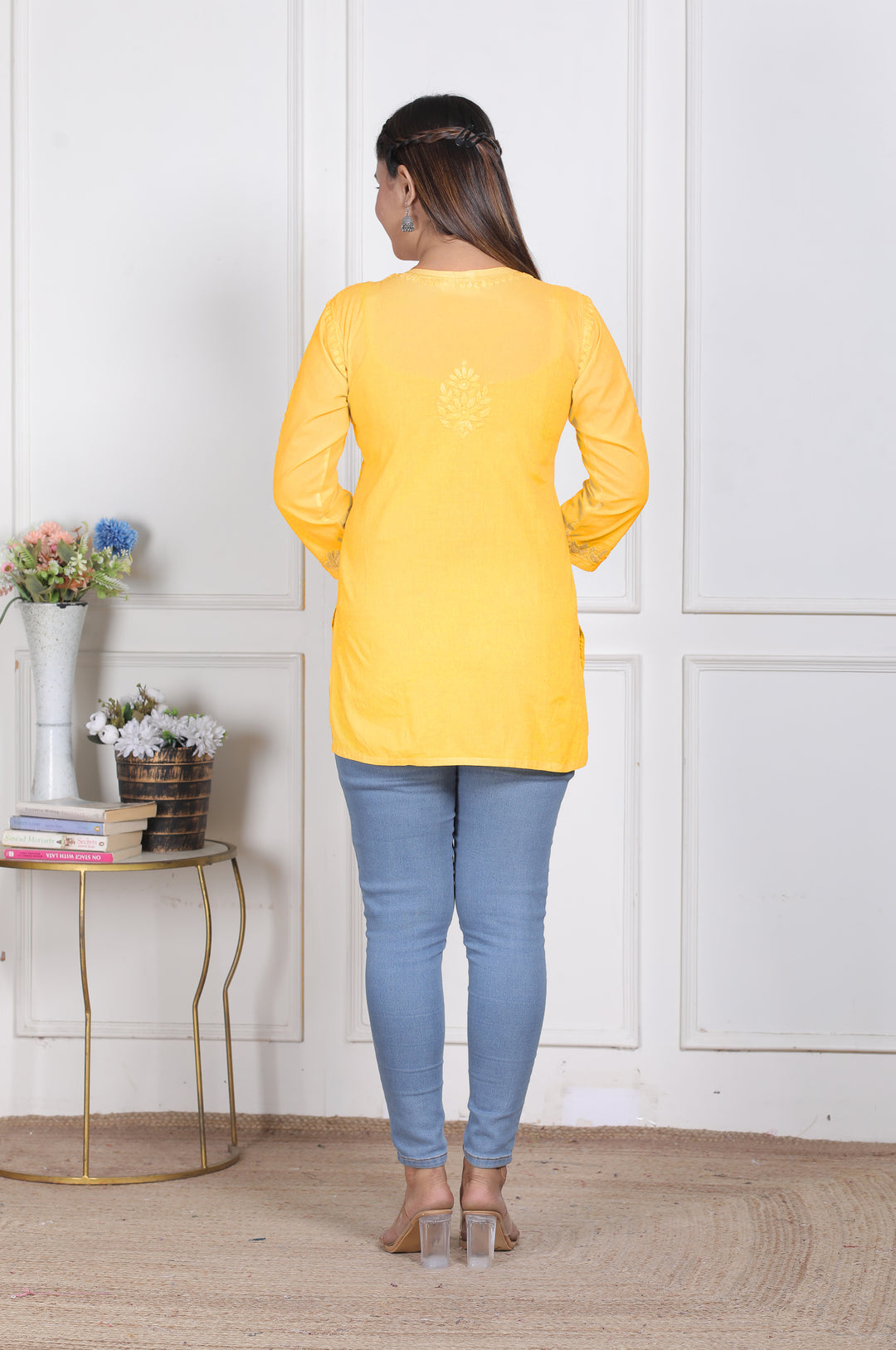 Haniya Cotton Chikankari Short Kurti