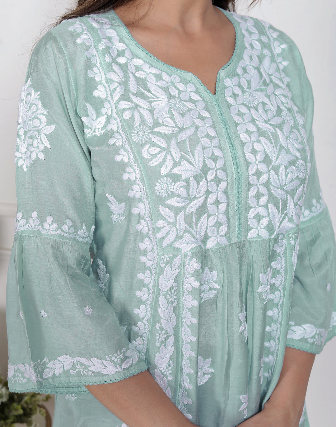 ANYA MUSLIN CHIKANKARI SHORT TOP GREEN