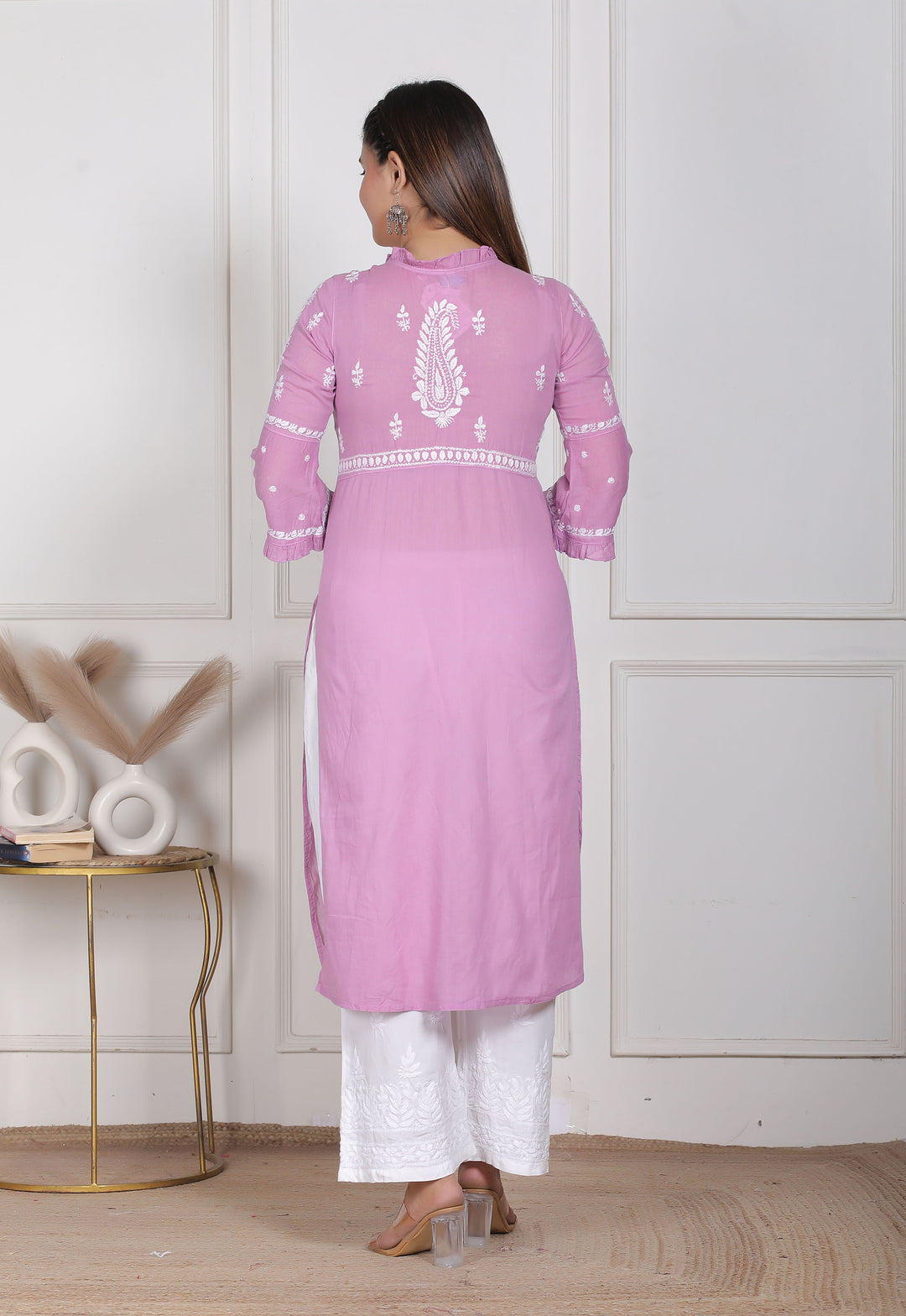 Raasha Mul Cotton Chikankari Nyra Kurti
