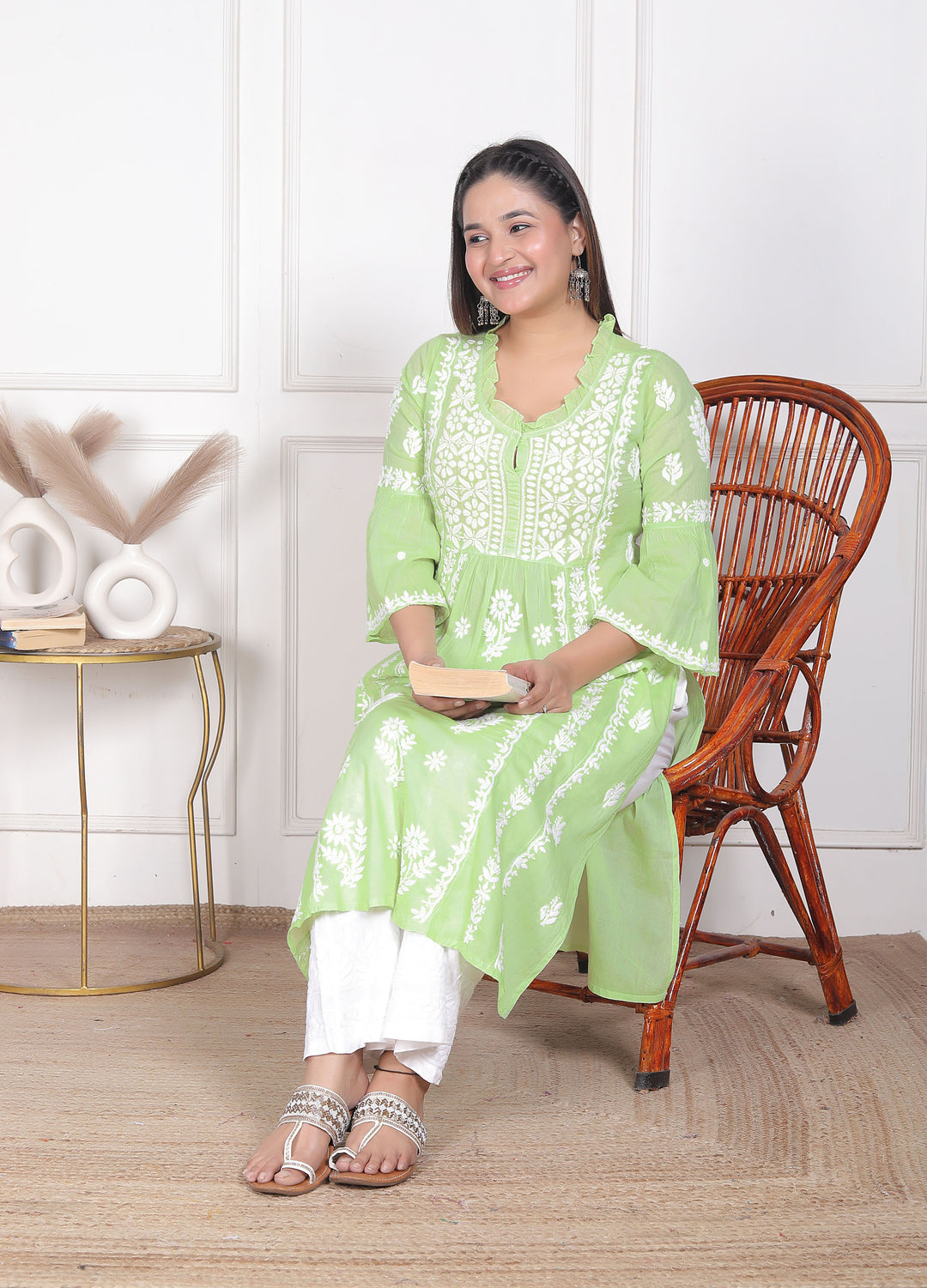 Raasha Mul Cotton Chikankari Nyra Kurti