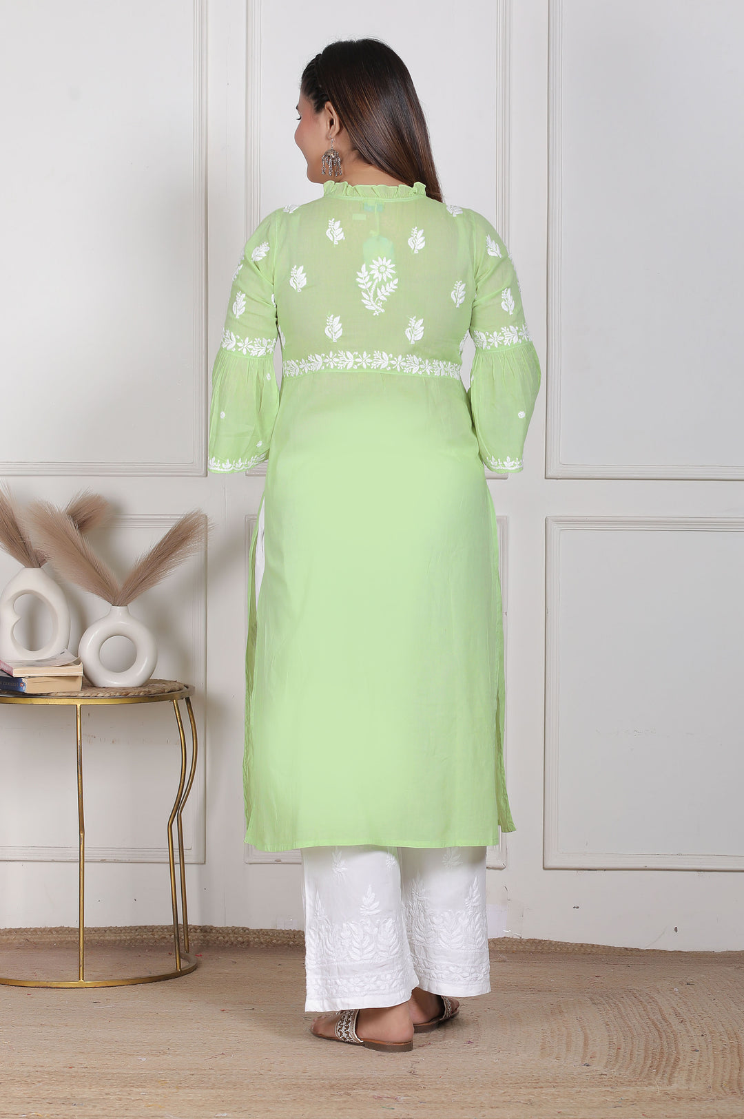 Raasha Mul Cotton Chikankari Nyra Kurti