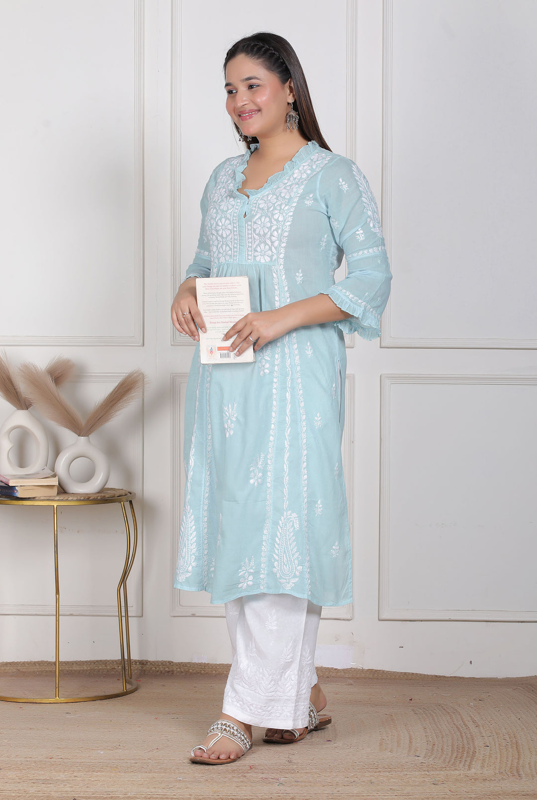 Raasha Mul Cotton Chikankari Nyra Kurti
