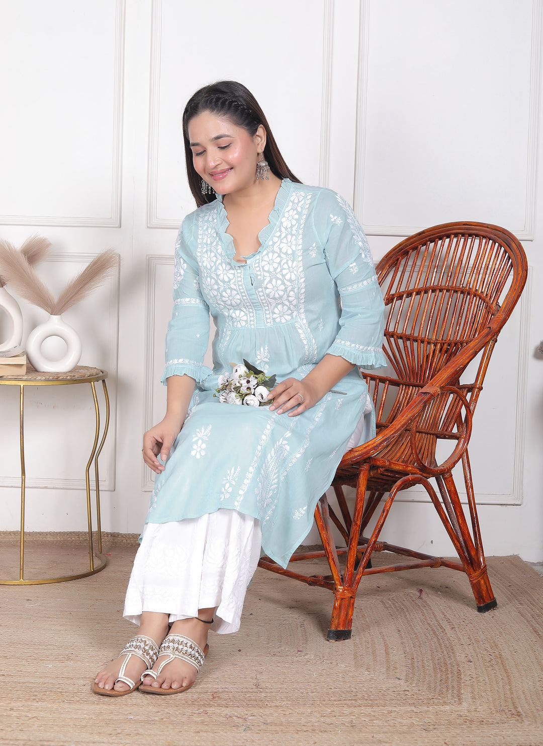 Raasha Mul Cotton Chikankari Nyra Kurti