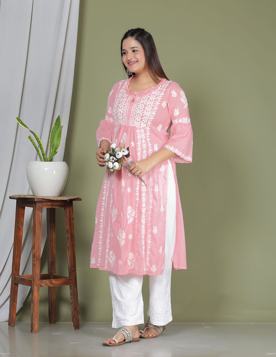Raasha Mul Cotton Chikankari Nyra Kurti