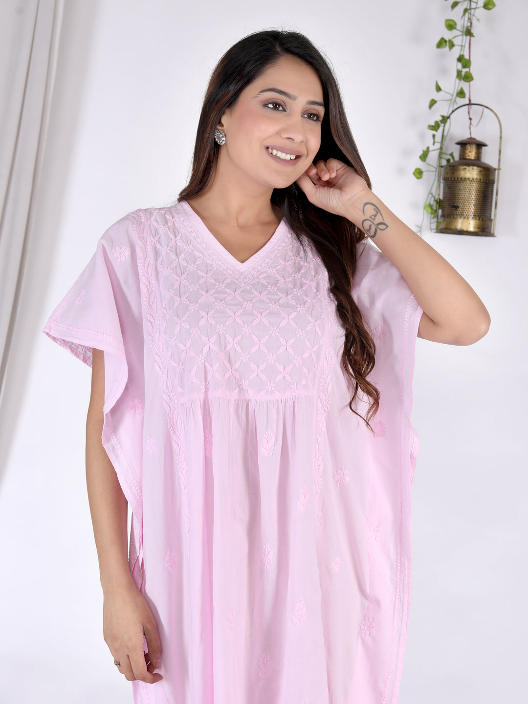 AASIN COTTON CHIKANKARI KAFTAN