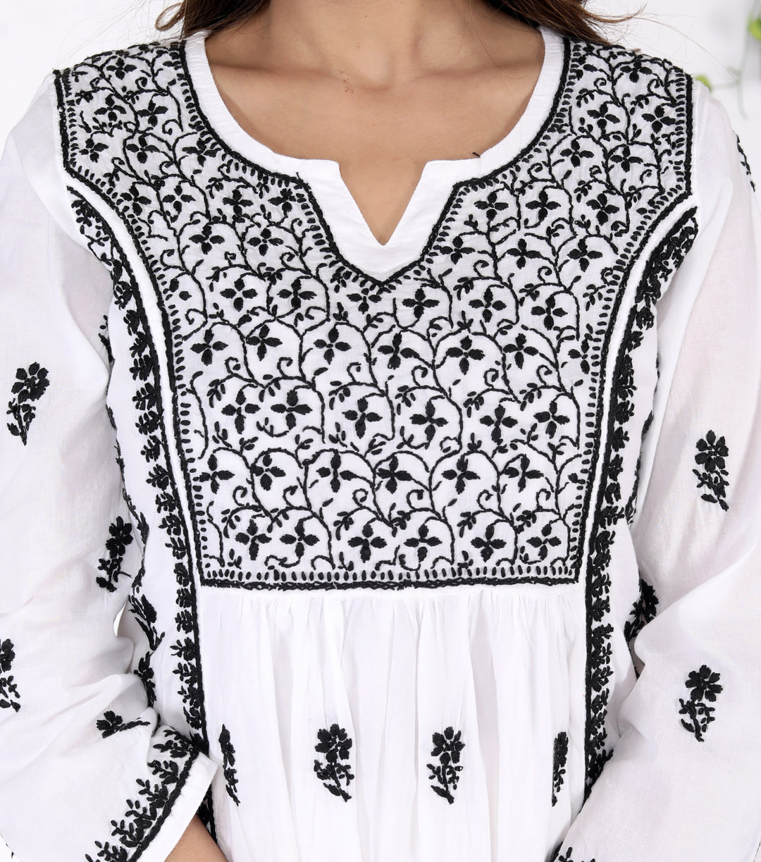 LEBEENA COTTON CHIKANKARI LONG KURTI