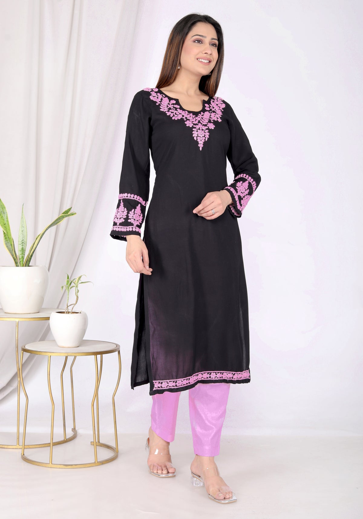 Leila Cotton Chikankari Long Kurti