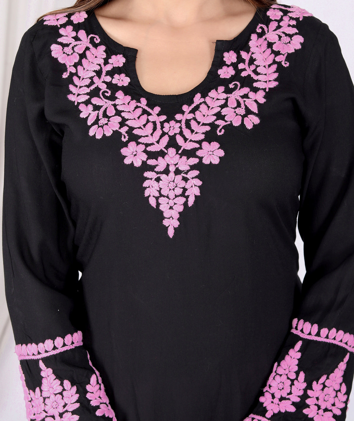 Leila Cotton Chikankari Long Kurti