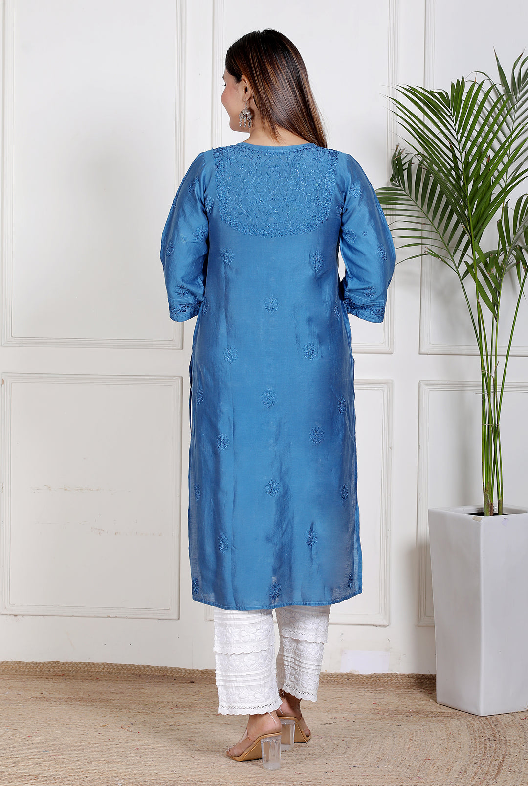 Razia Chanderi Chikankari Long kurti (Copy)