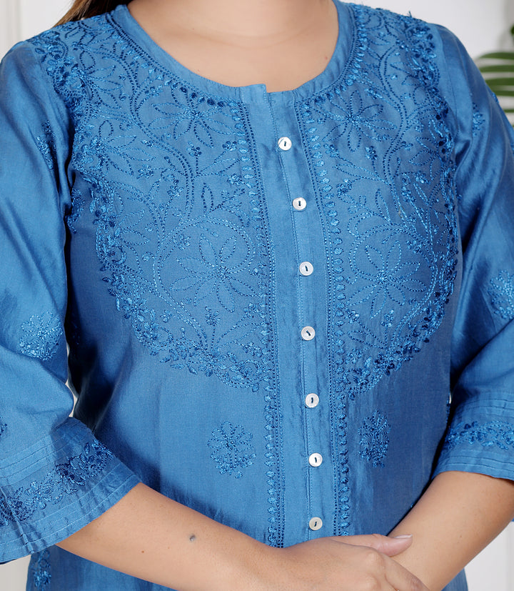 Razia Chanderi Chikankari Long kurti (Copy)