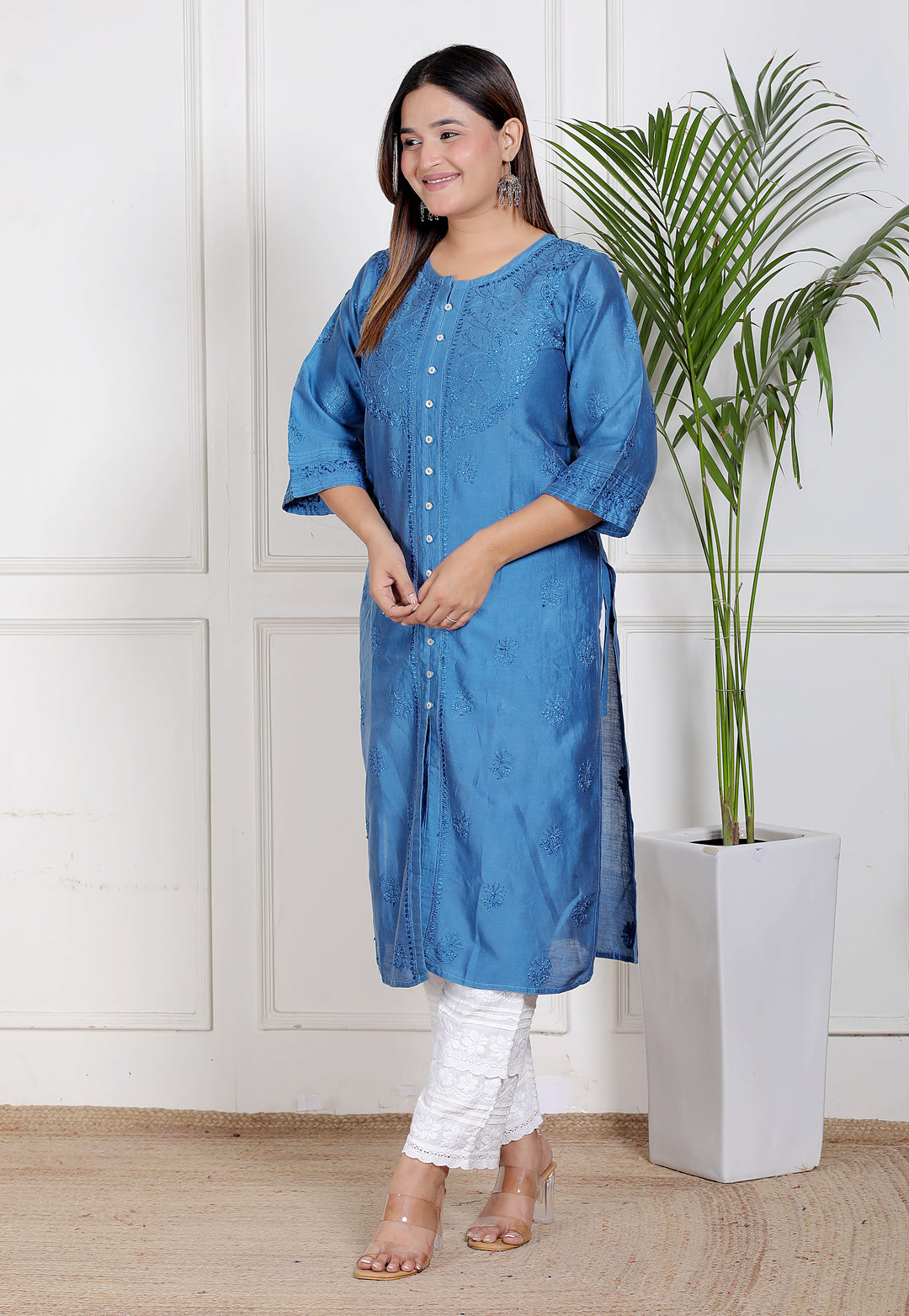 Razia Chanderi Chikankari Long kurti (Copy)