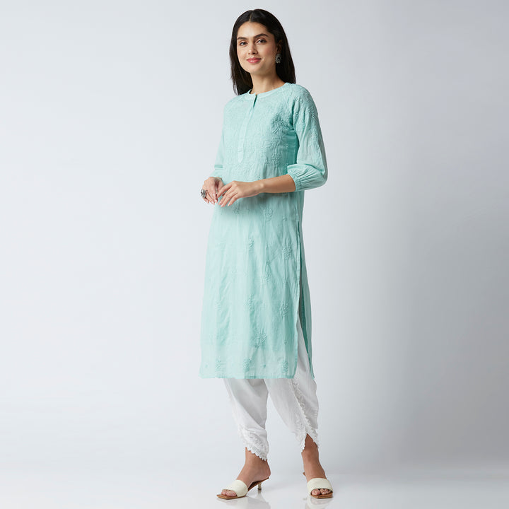 FAZEEN COTTON CHIKANKARI KURTI