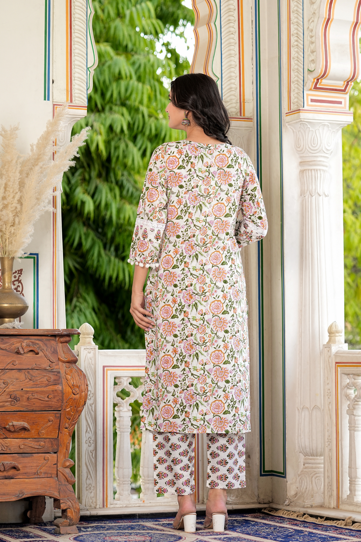 Chanda Cotton Printed Dupatta Set White & Pink