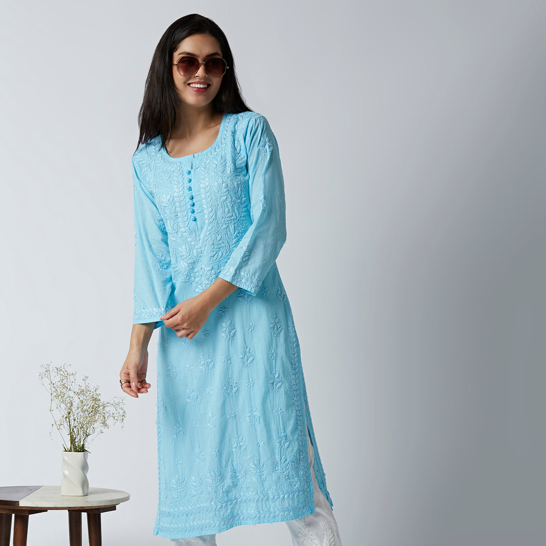 MAAHI DOBBY COTTON CHIKANKARI KURTI