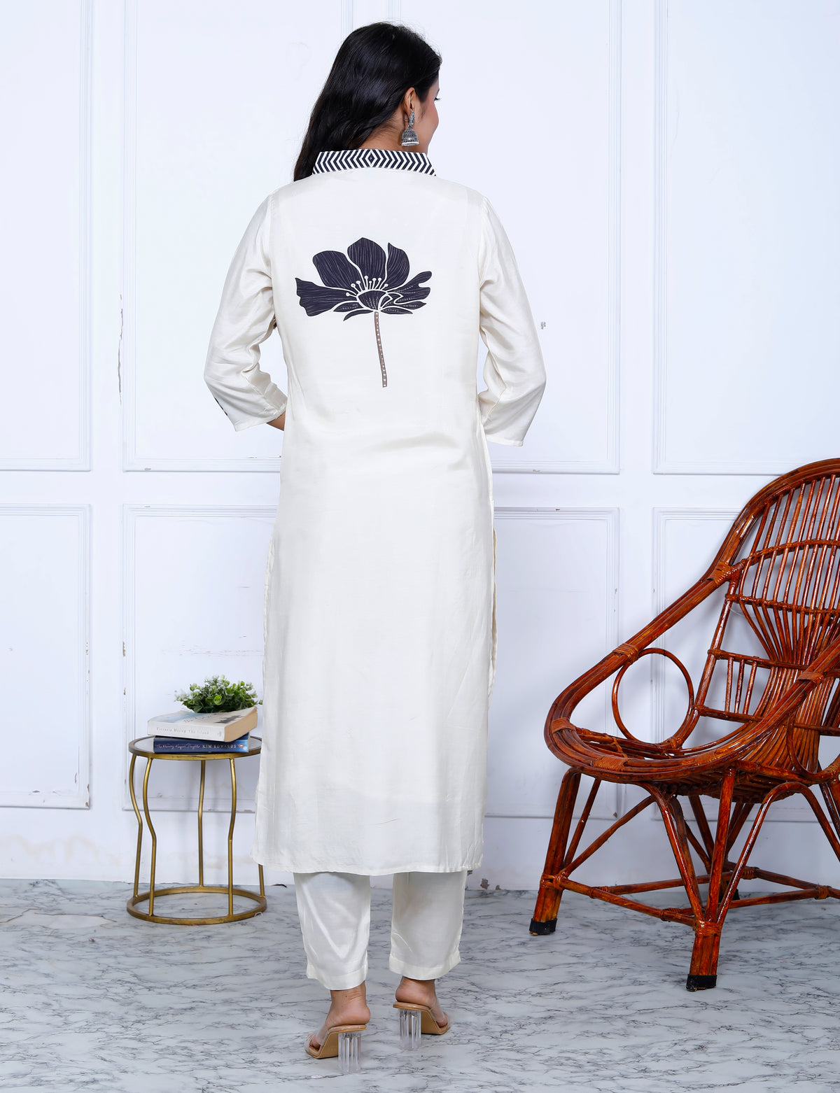 Rhea Muslin Printed Suit With Dupatta