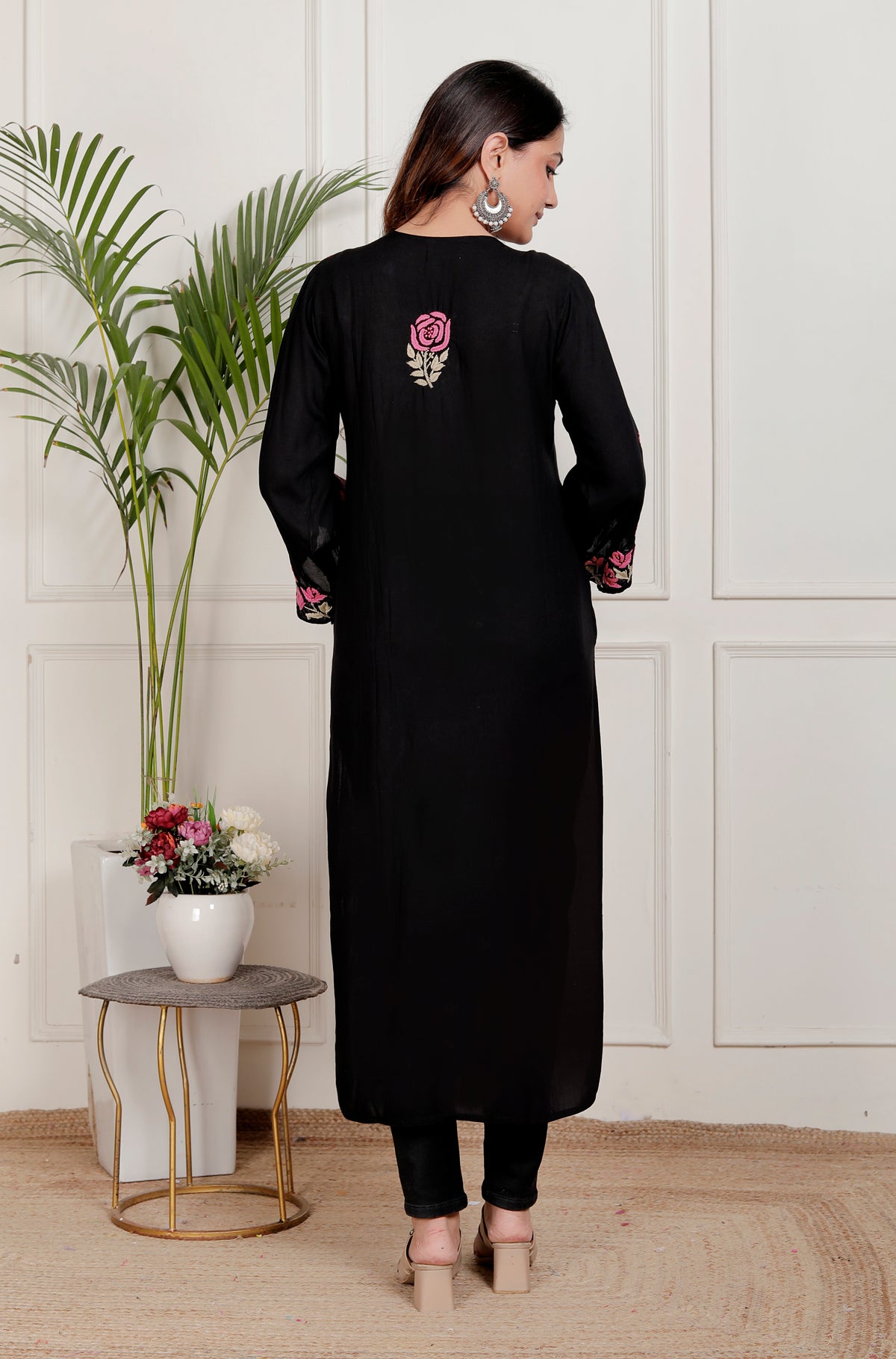 Dahlia Cotton Chikankari Long Kurti