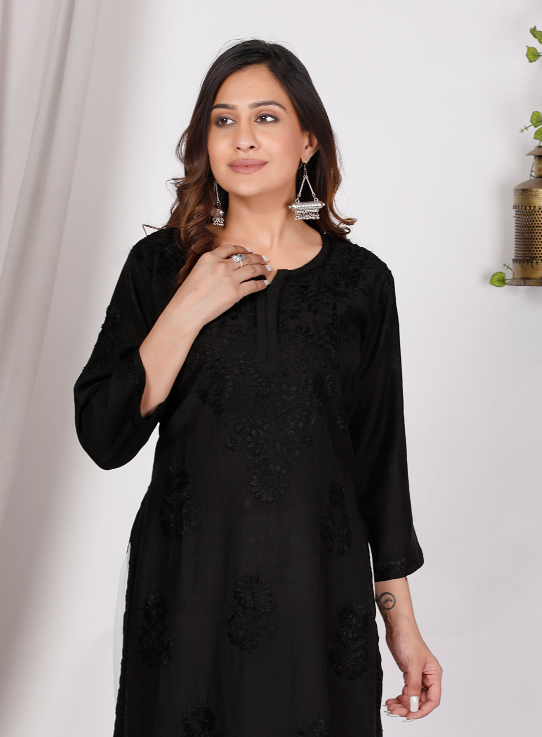 SUHANA CHANDERI CHIKANKARI LONG KURTI