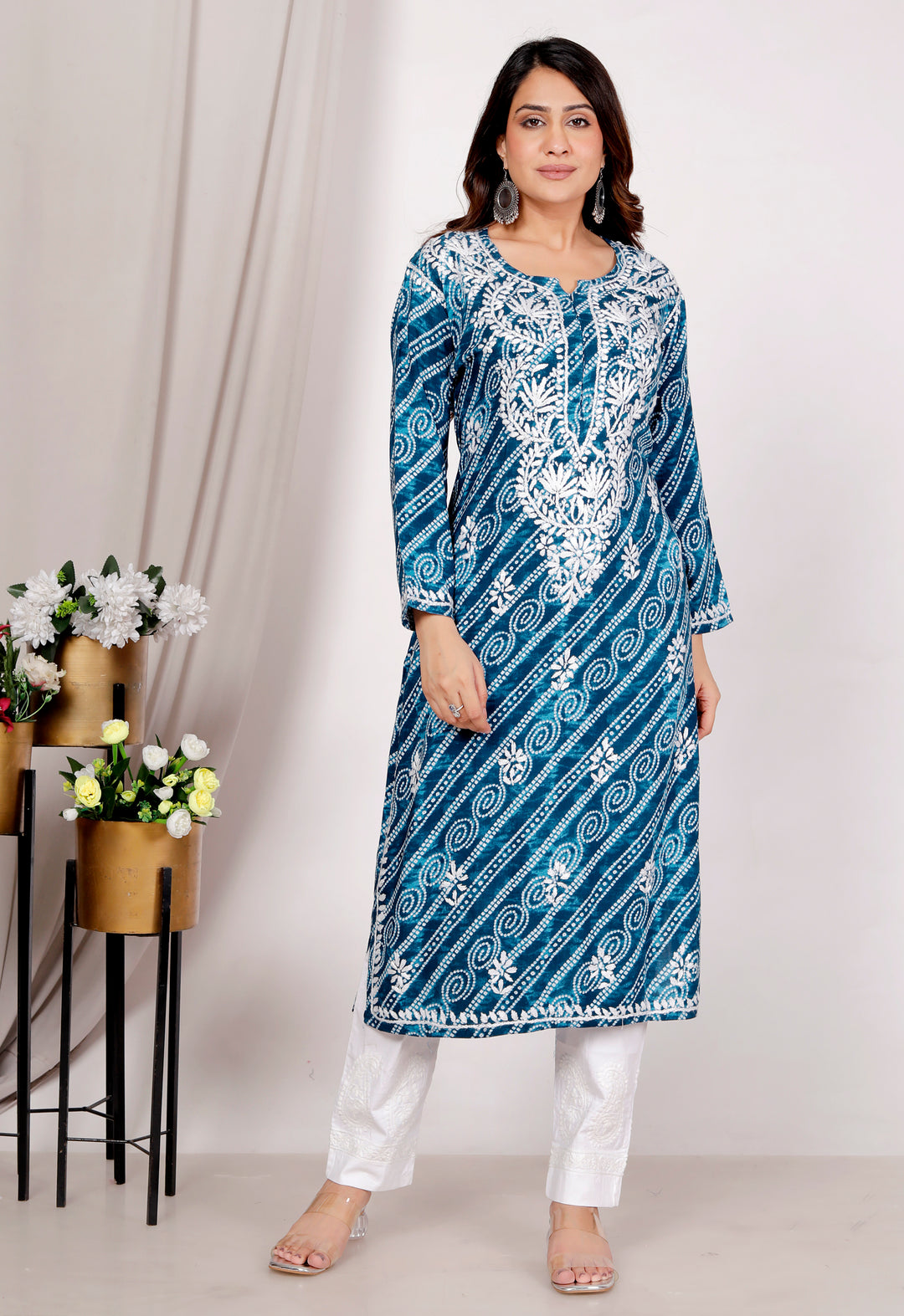 Ariana RAYON CHIKANKARI CHUNRI PRINT LONG KURTI
