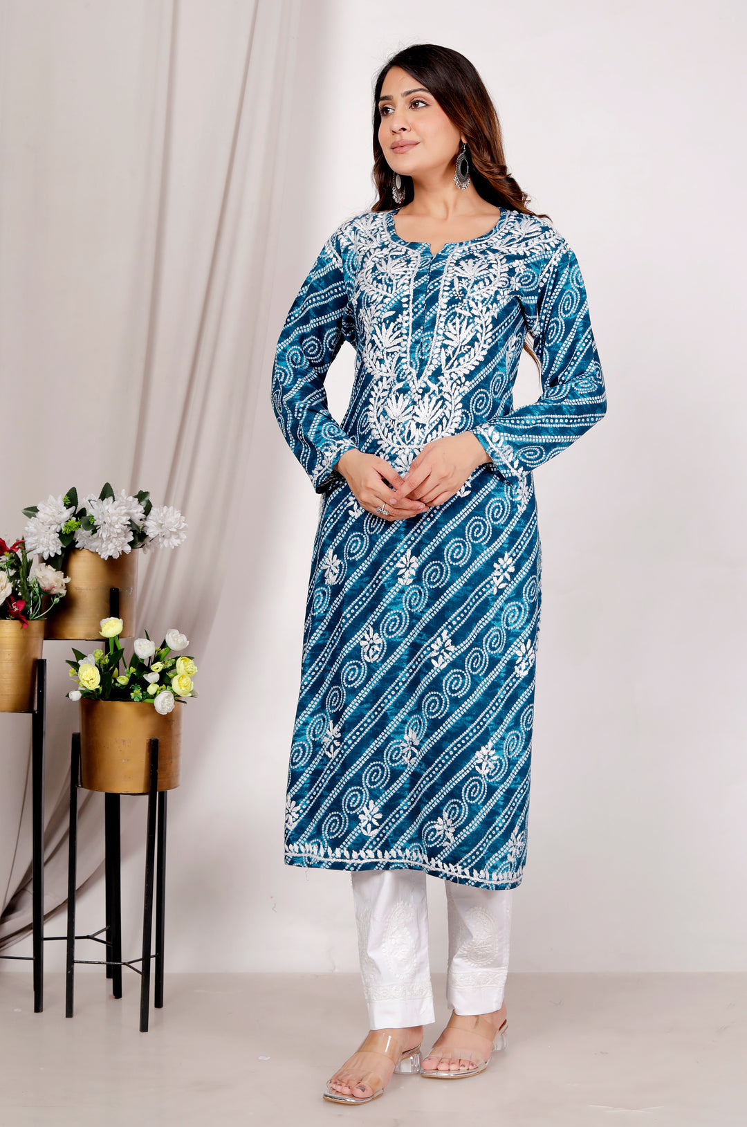 Ariana RAYON CHIKANKARI CHUNRI PRINT LONG KURTI