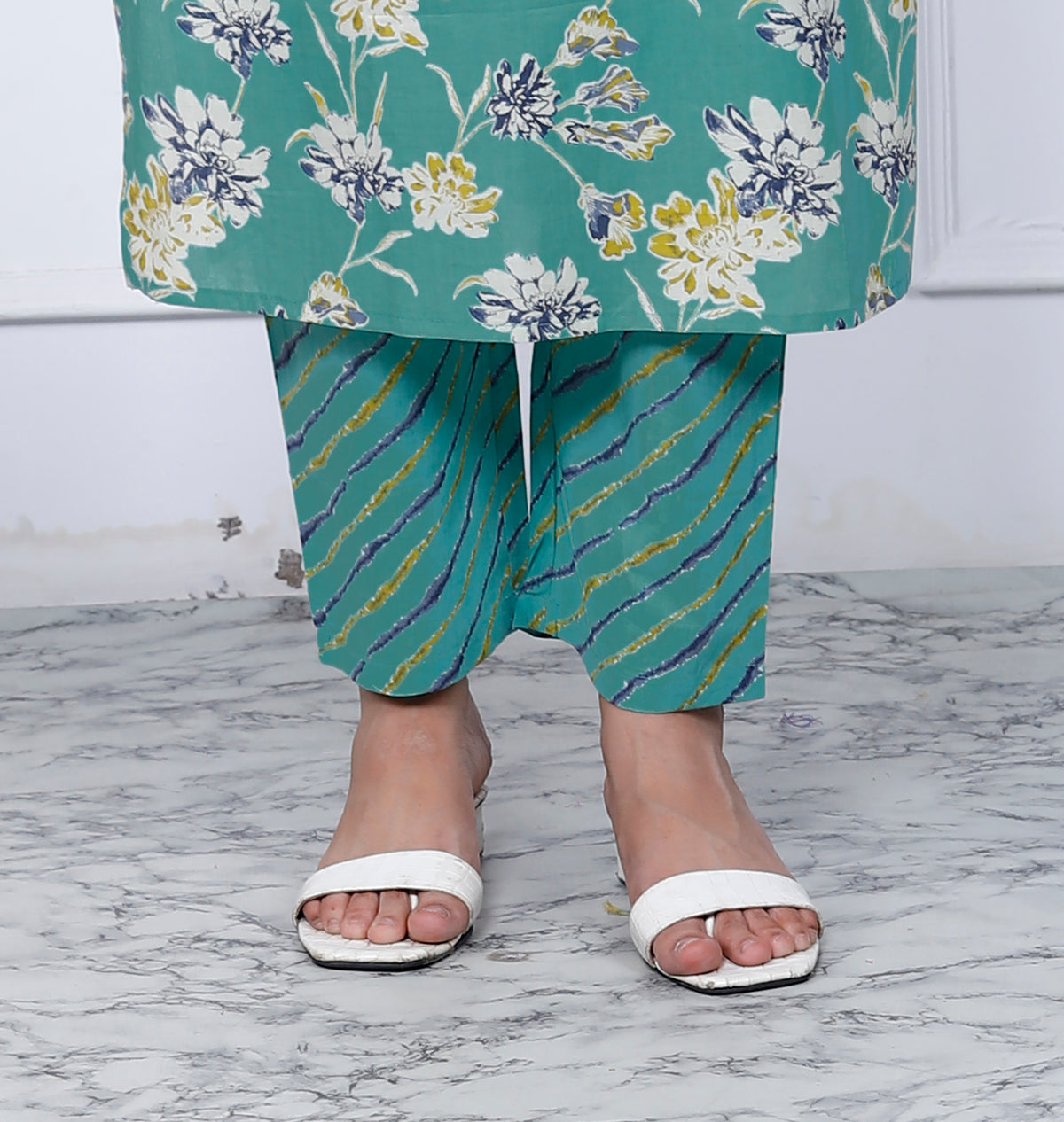 Aadya Cotton Printed Dupatta Set