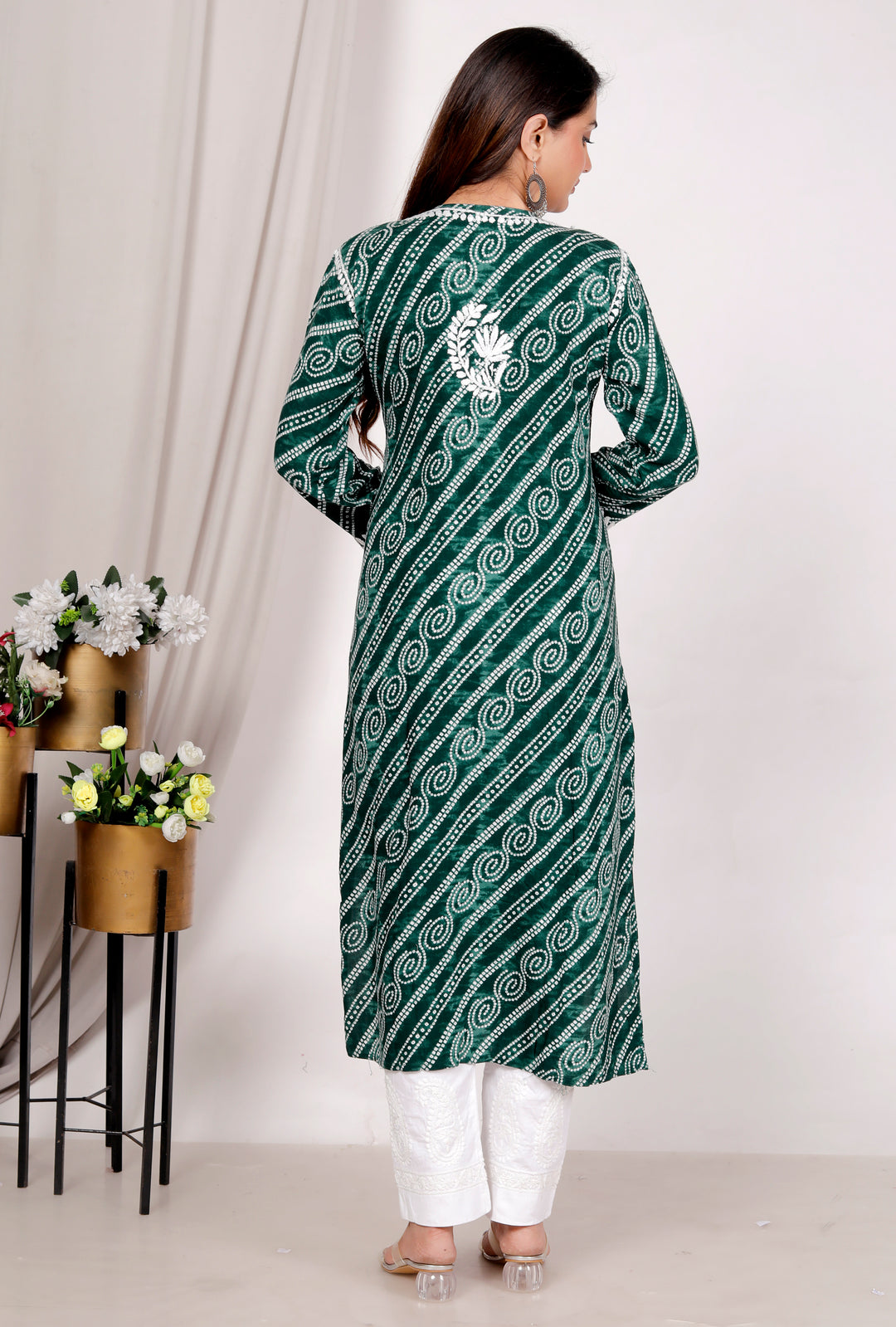 Ariana RAYON CHIKANKARI CHUNRI PRINT LONG KURTI