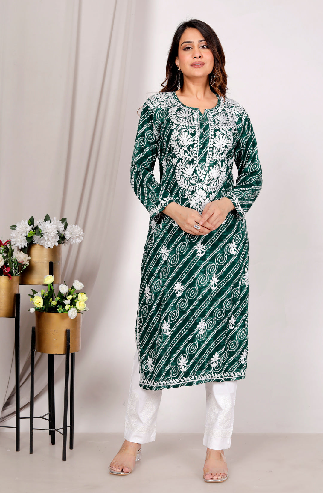 Ariana RAYON CHIKANKARI CHUNRI PRINT LONG KURTI