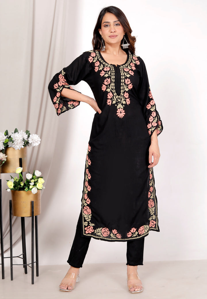 Delnaz chikankari long kurti