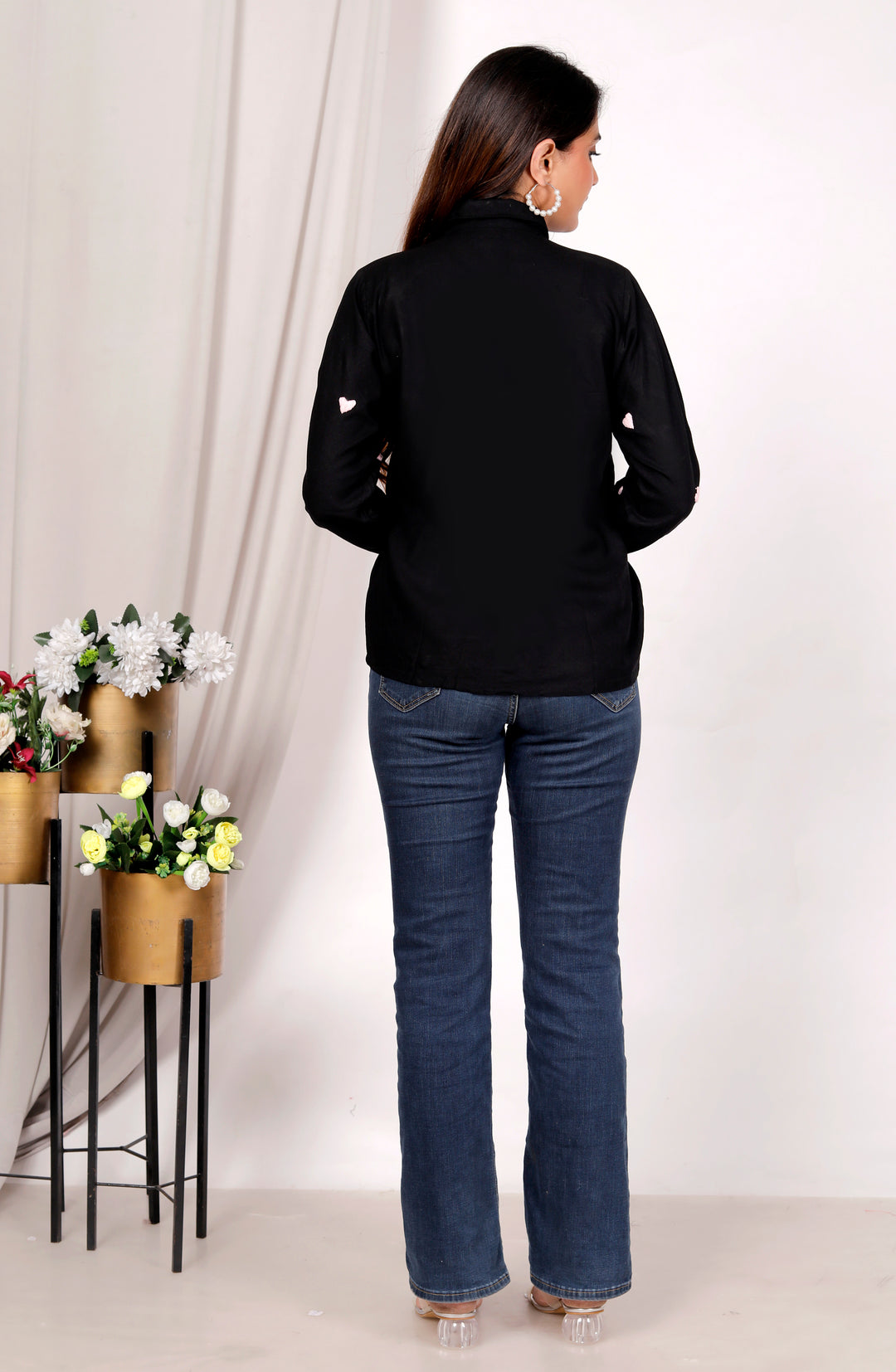 Tanaaz Cotton chikankari heart shirt