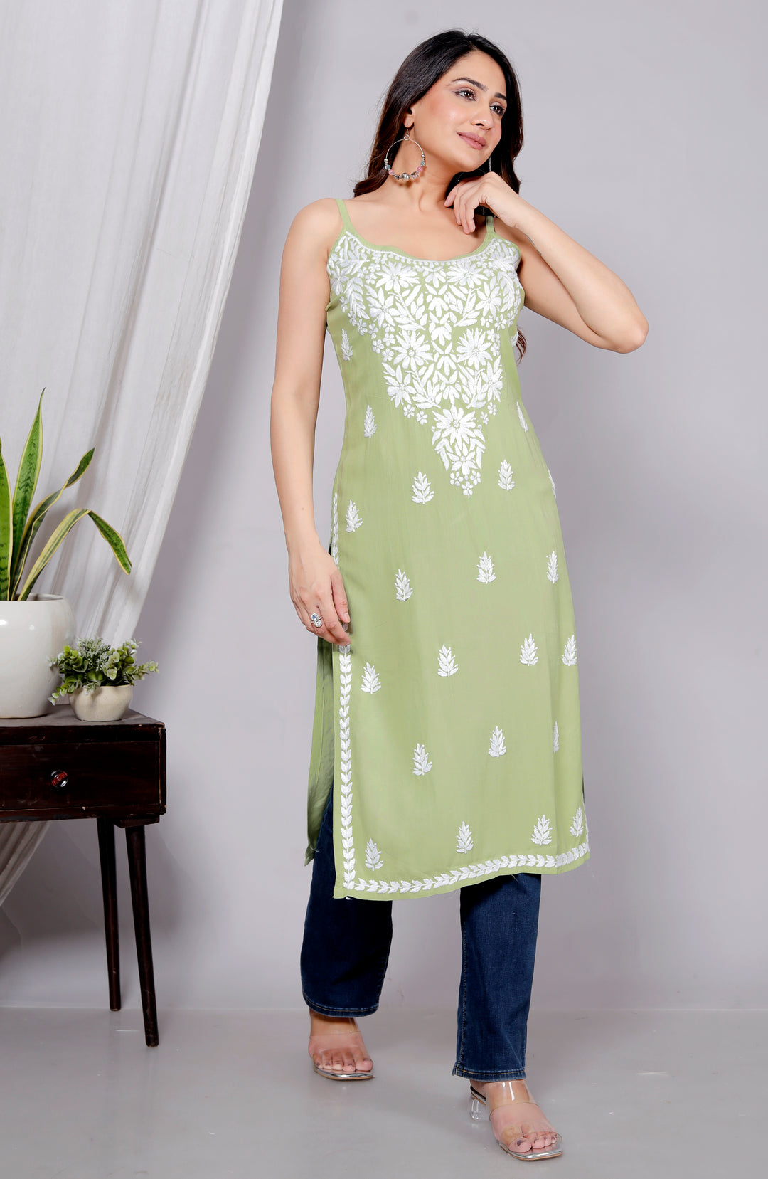 Fariba Chikankari Spaghetti Long Kurti