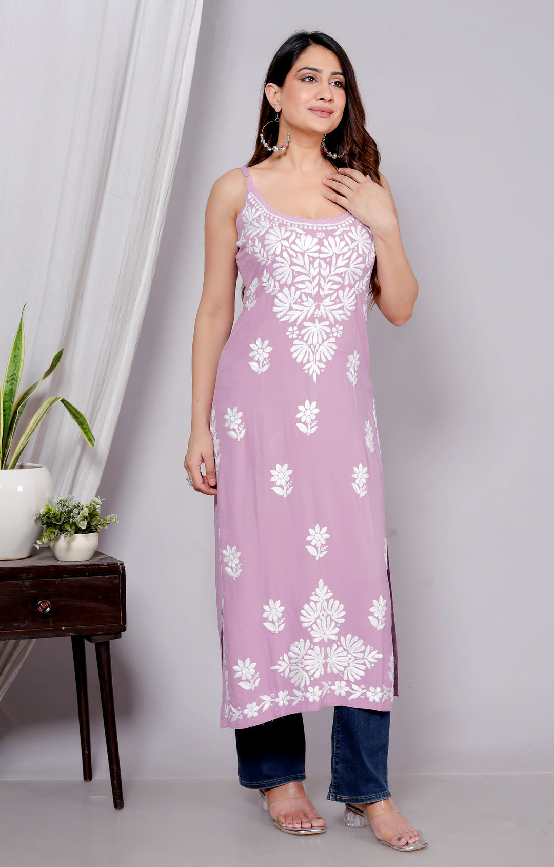 Fatin Chikankari Spaghetti Long Kurti