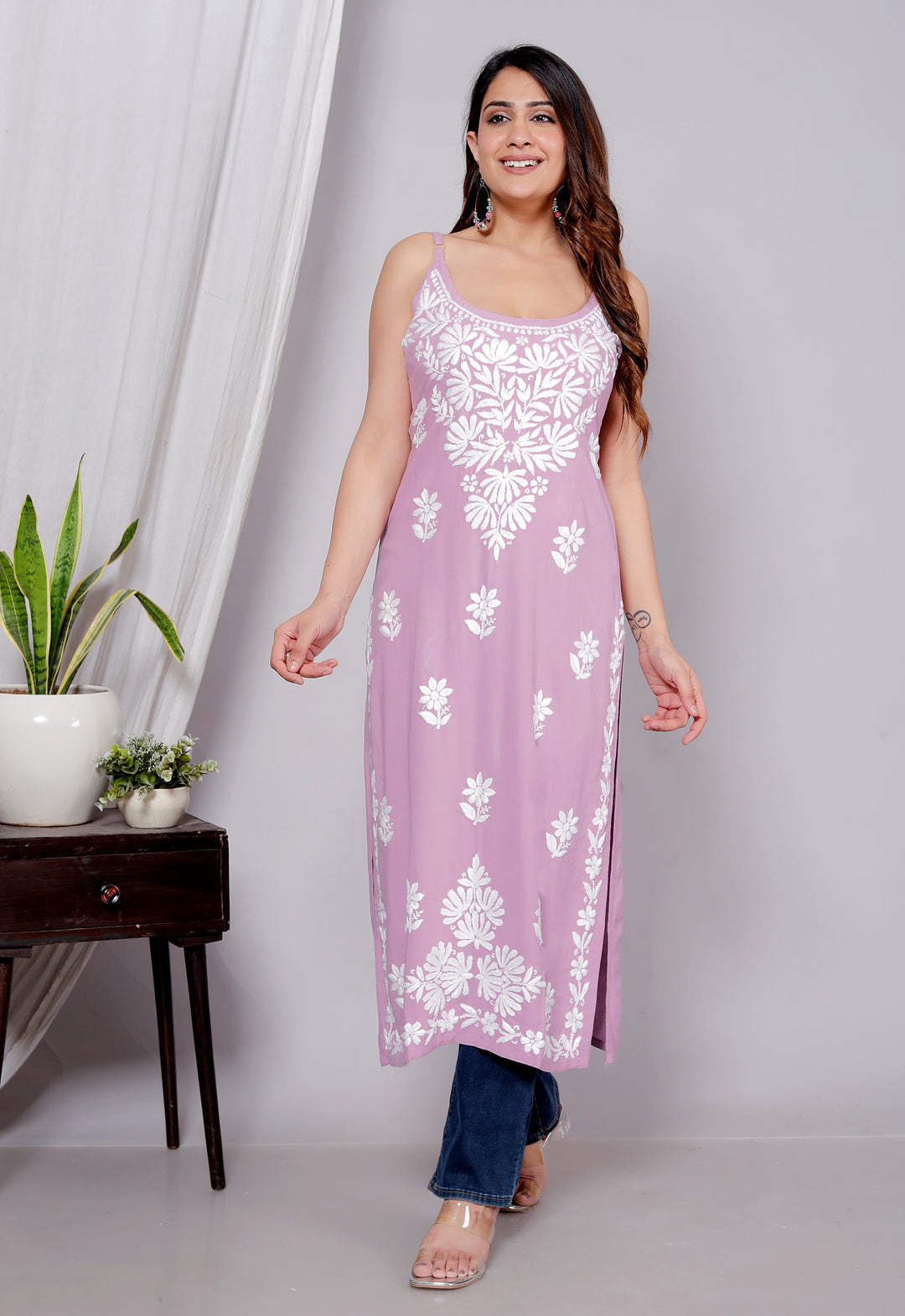 Fatin Chikankari Spaghetti Long Kurti