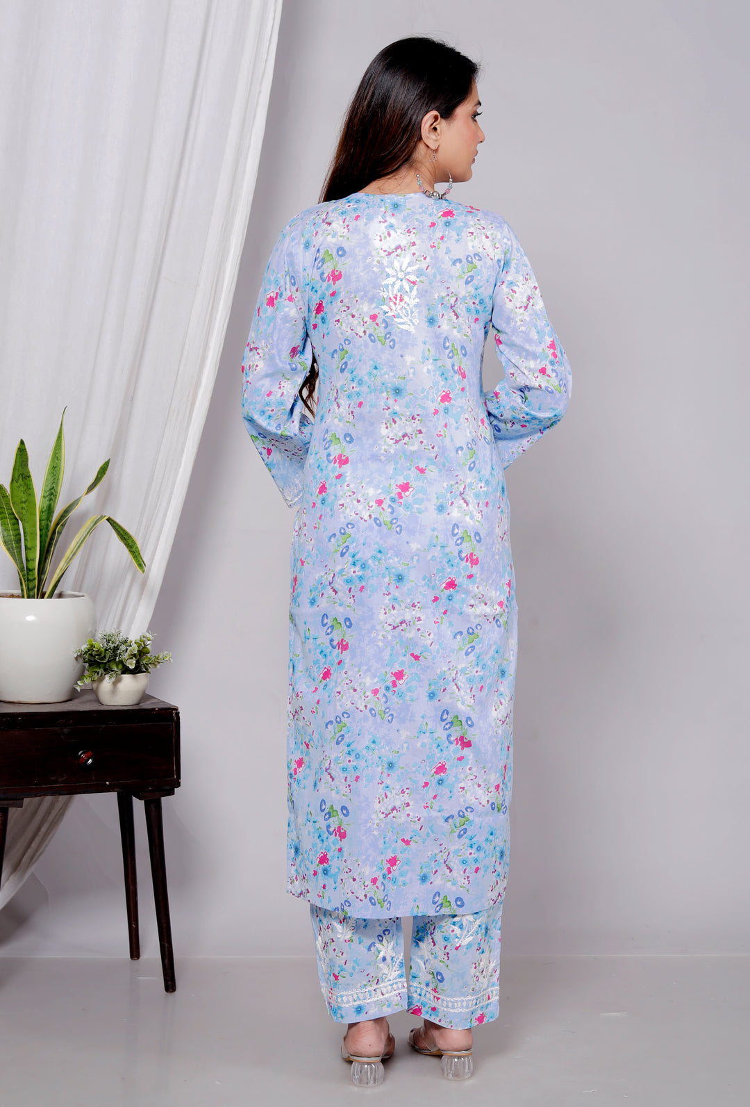 HUMAIRA CHIKANKARI CO-ORD SET