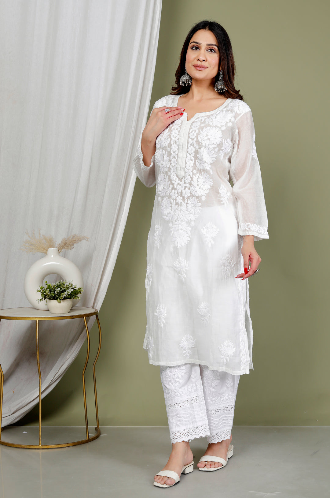 MAHREEN WHITE CHIKANKARI MUL CHANDERI LONG KURTI
