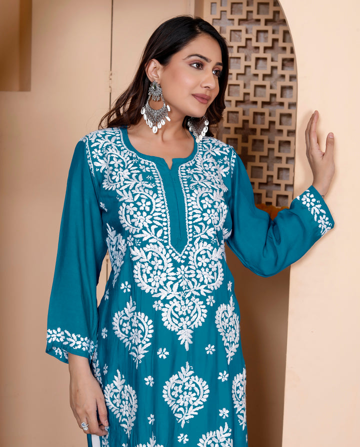 SAIRA MUSLIN CHIKANKARI LONG KURTI
