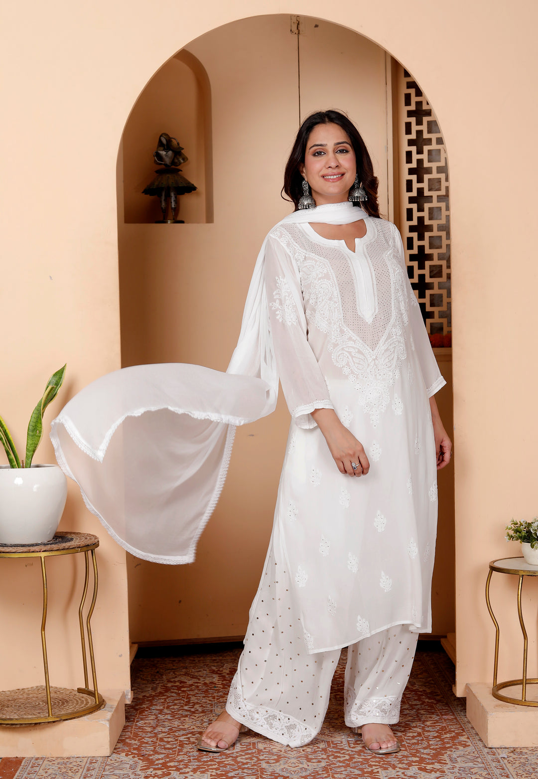 Zarina Viscose Chikankari Long Kurti with Mukaish