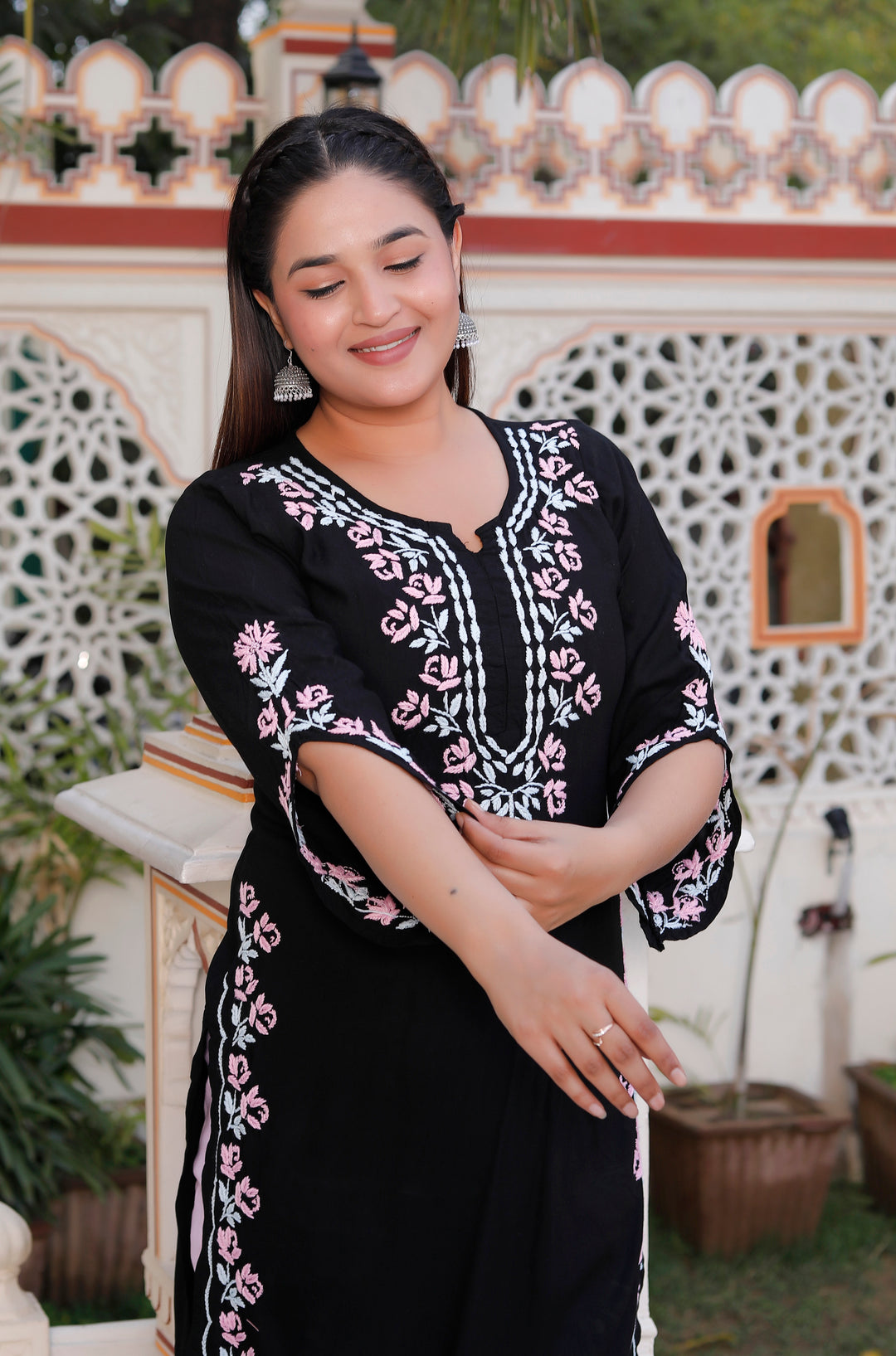 Delnaz Rayon Chikankari Kurti