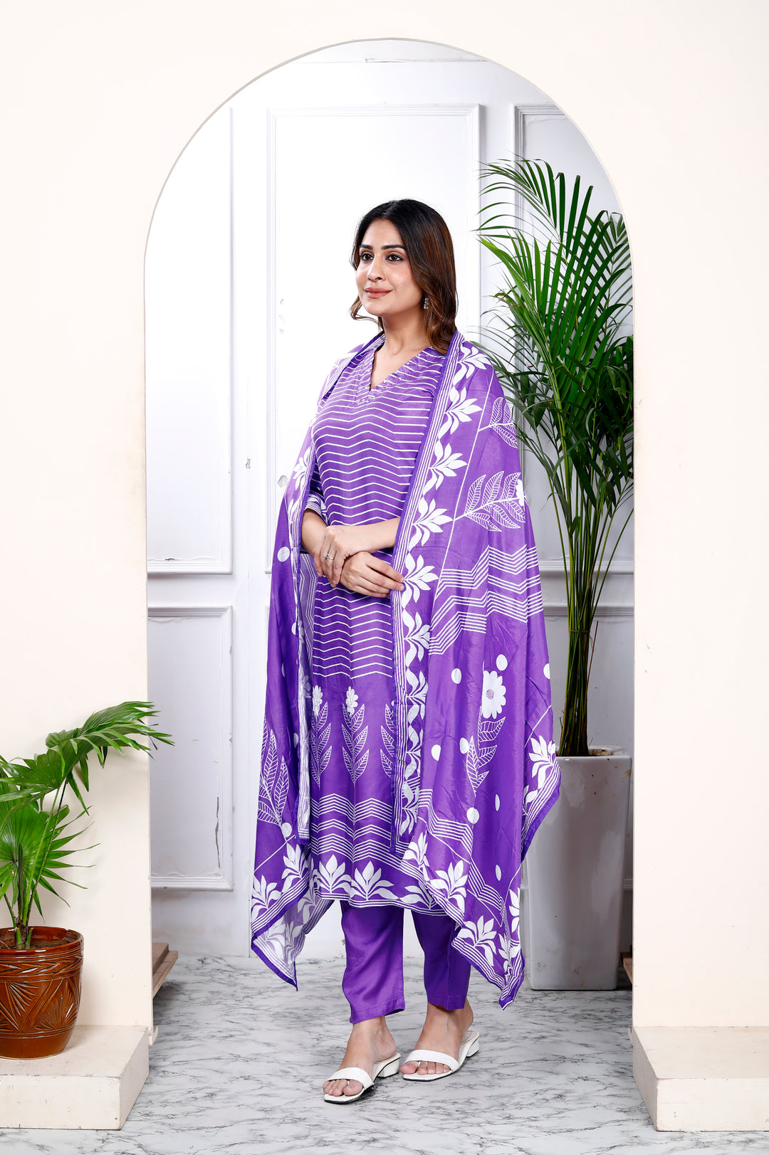 PRISHA PRINTED MUSLIN DUPATTA SET