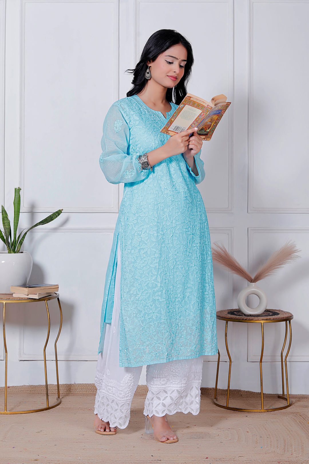 Anabiya Kota Doriya Chikankari Long Kurti
