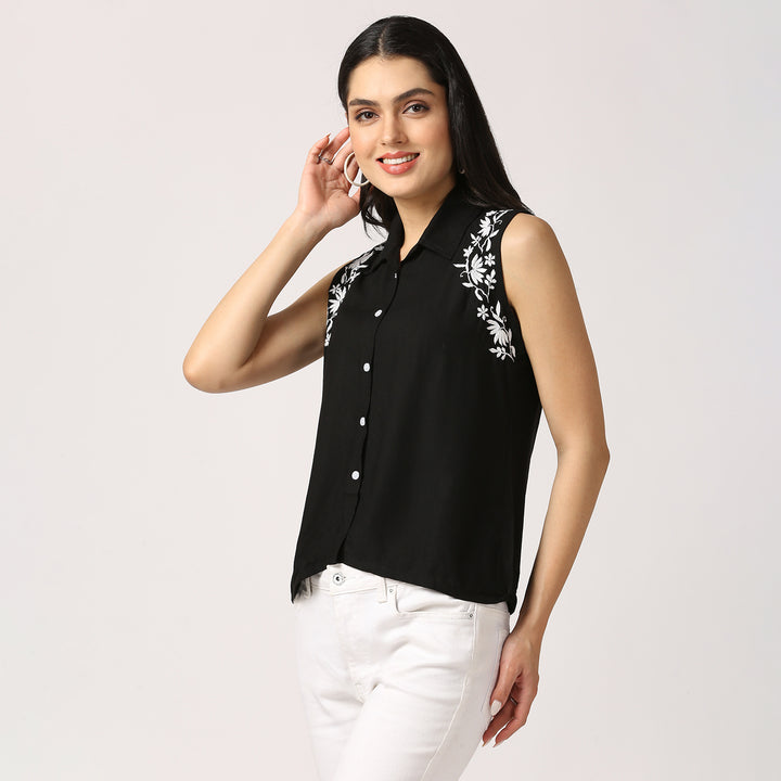 Olivia Sleeveless Chikankari Crop Top Black