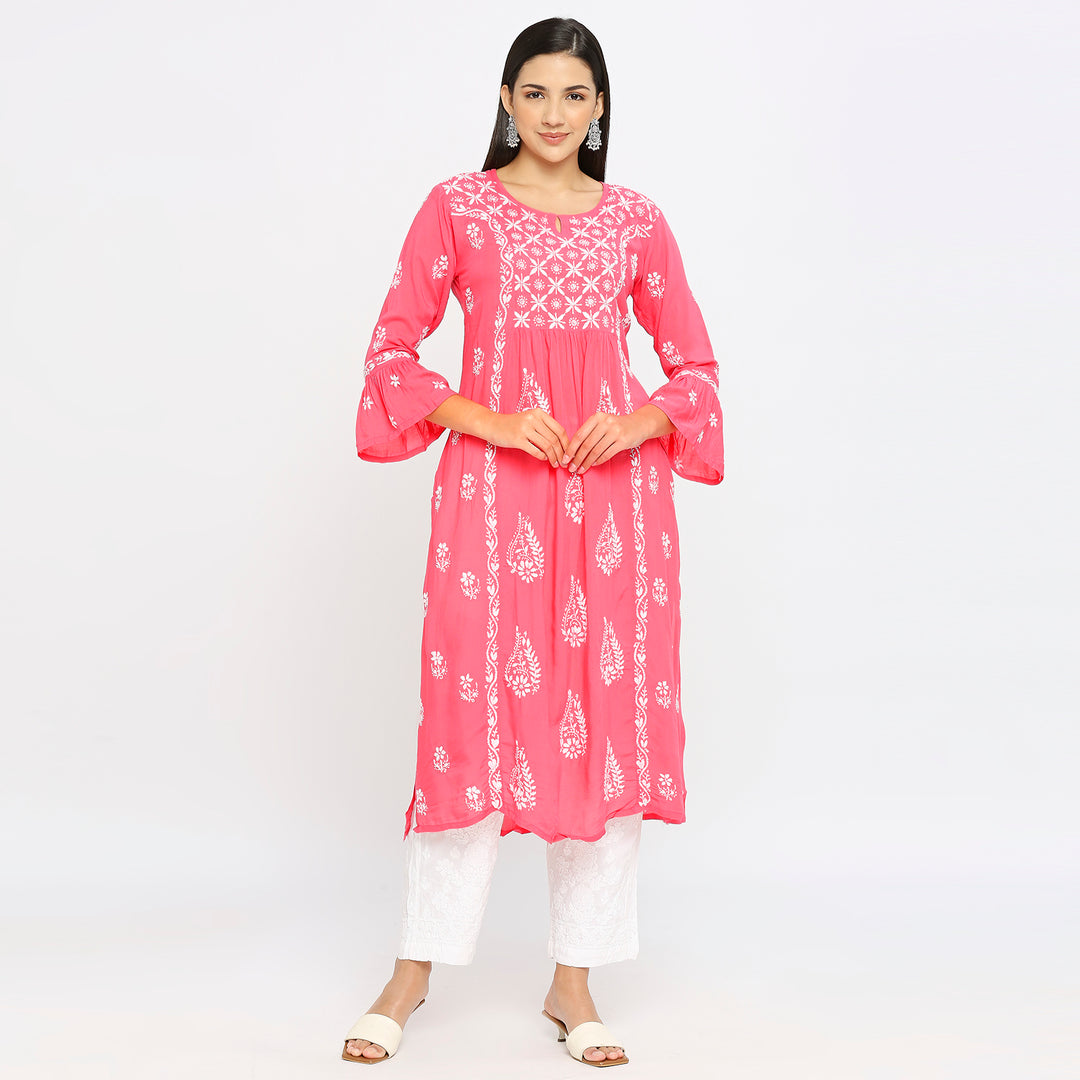 Siya modal chikankari kurti