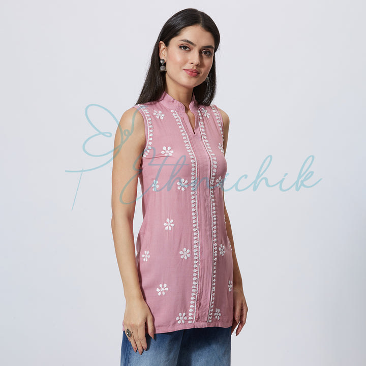 ADELLA CHIKANKARI SHORT TOP