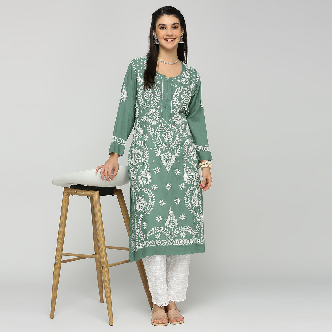 SAIRA CHIKANKARI MODAL LONG KURTI