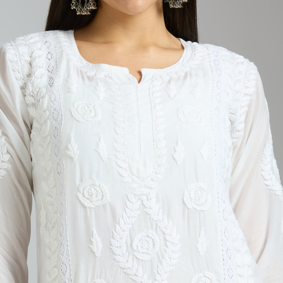 NAAZIA  MUSLIN CHIKANKARI LONG KURTI