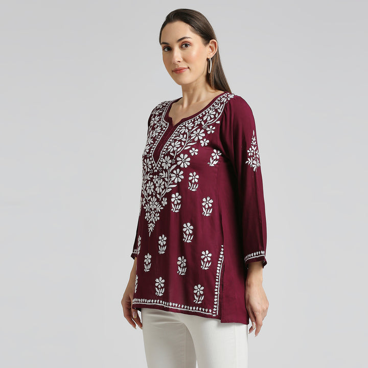 AFSA MODAL CHIKANKARI SHORT KURTI