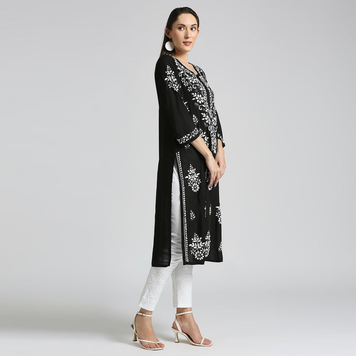 SANVI CHIKANKARI MODAL LONG KURTI