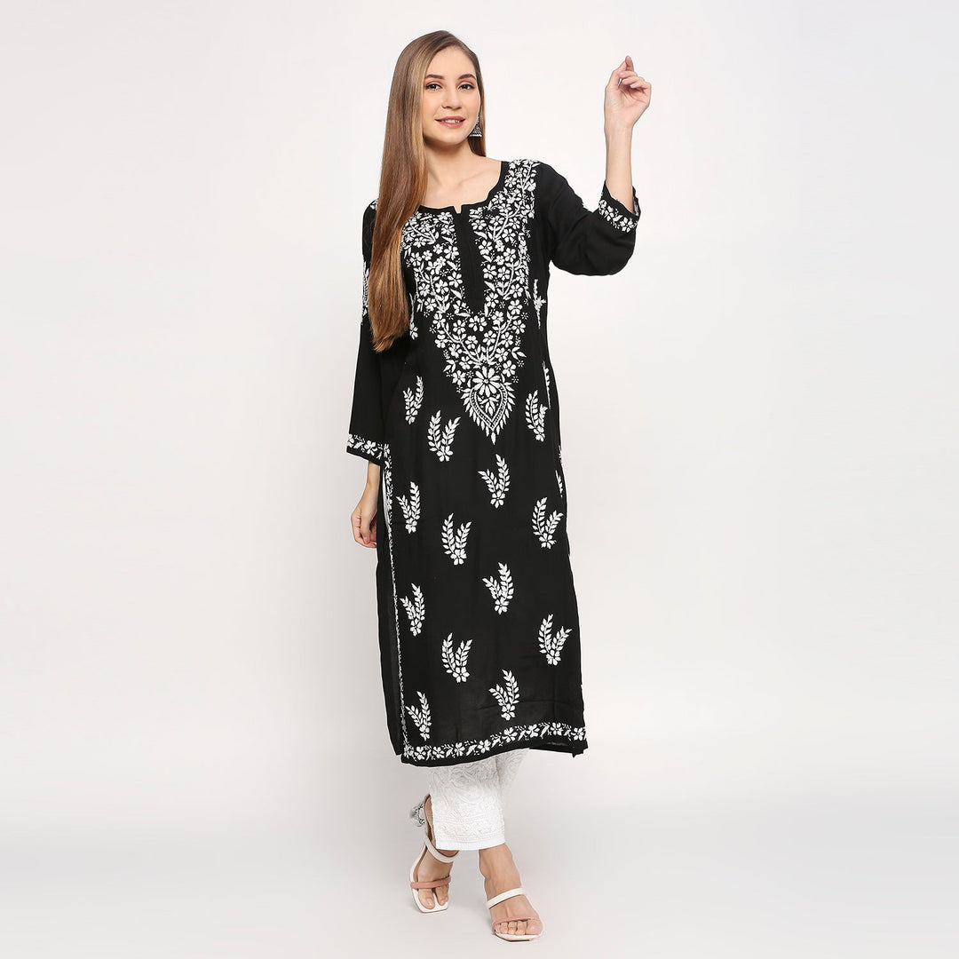 MODAL CHIKANKARI LEAFLET LONG KURTI