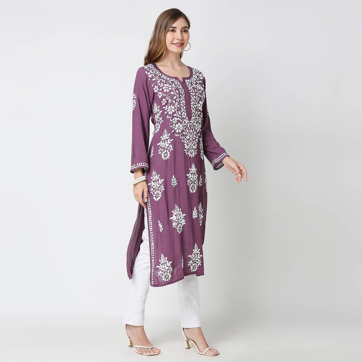 SANVI CHIKANKARI MODAL LONG KURTI