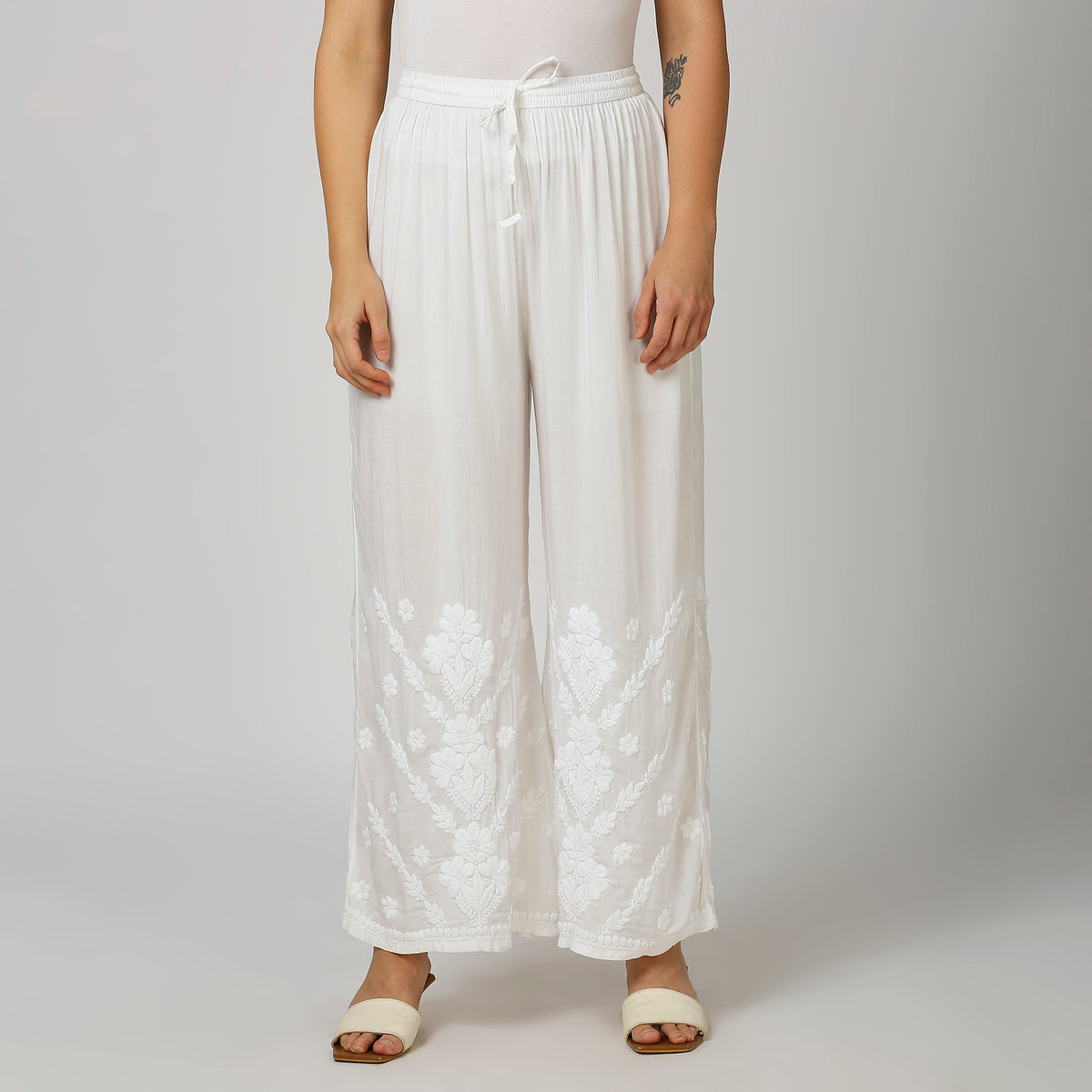 Sc Cotton Chikankari Palazo
