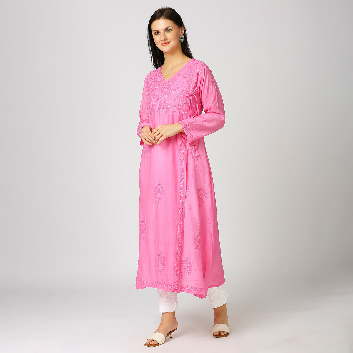 Ablah Chanderi Chikankari Angarkha